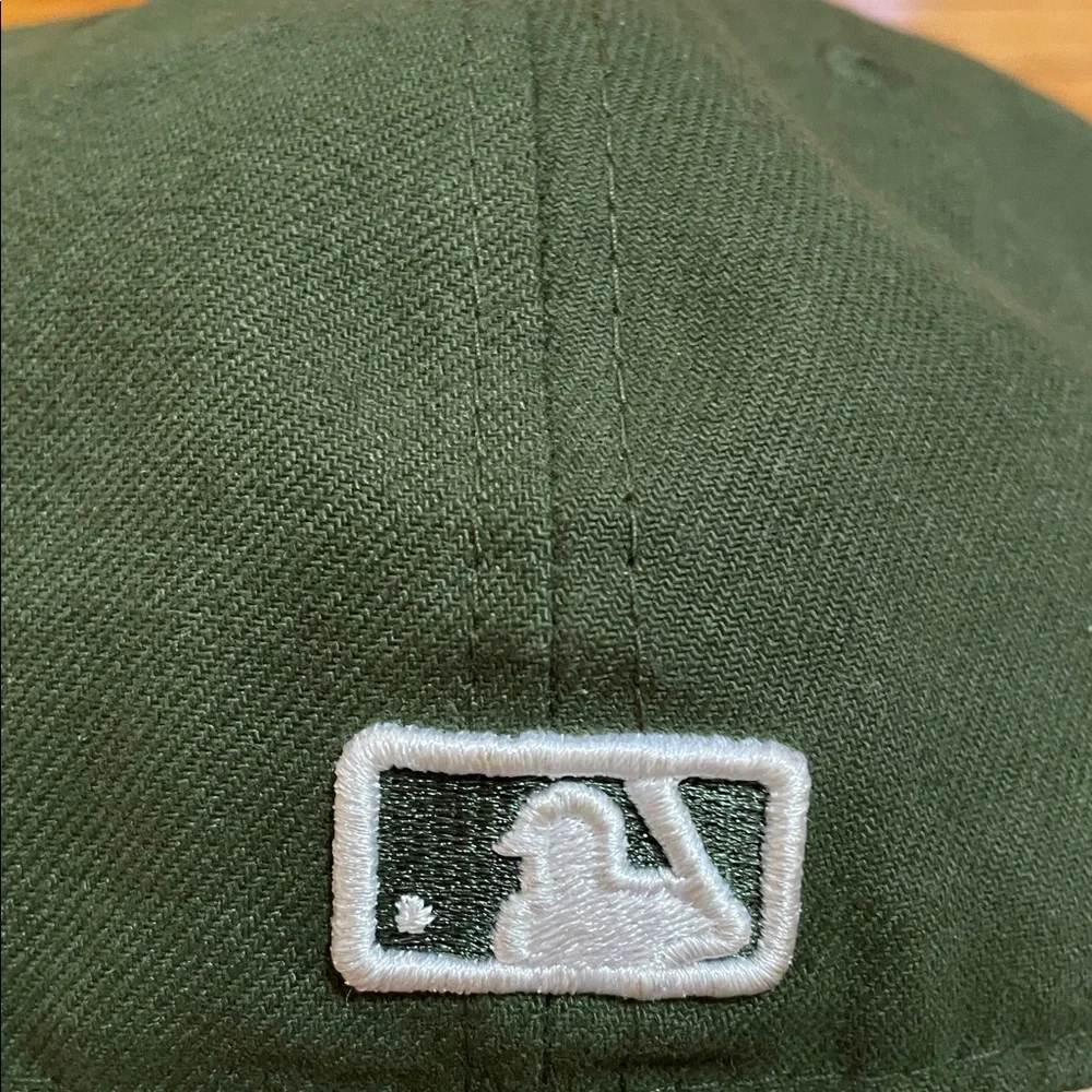 New Era Chicago White Sox Green and White 59FIFTY Fitted Hat